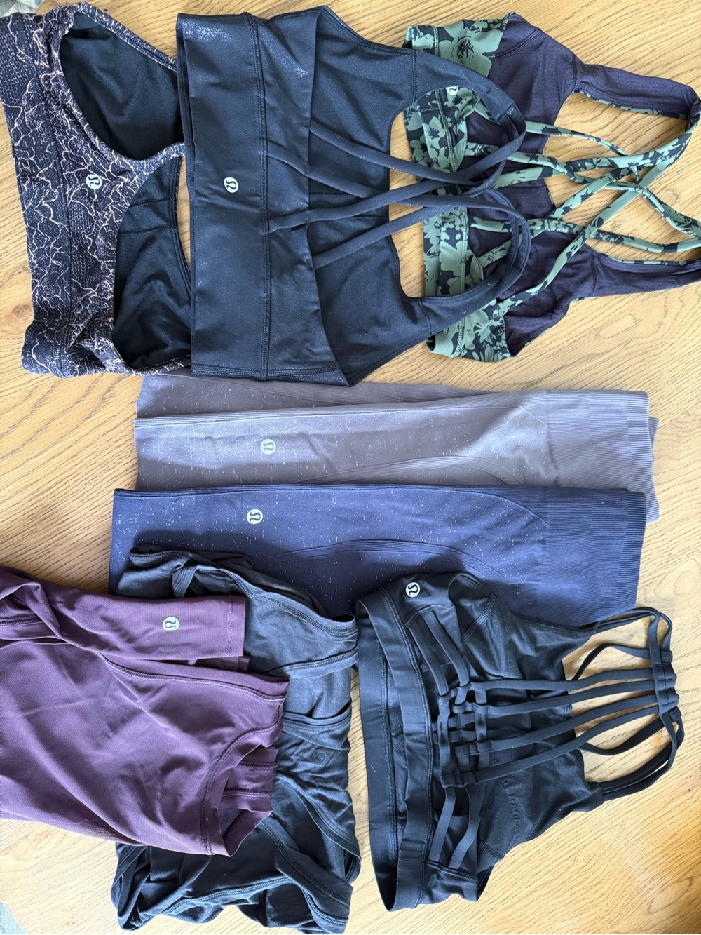 Lululemon bundle! Lot of 8 items